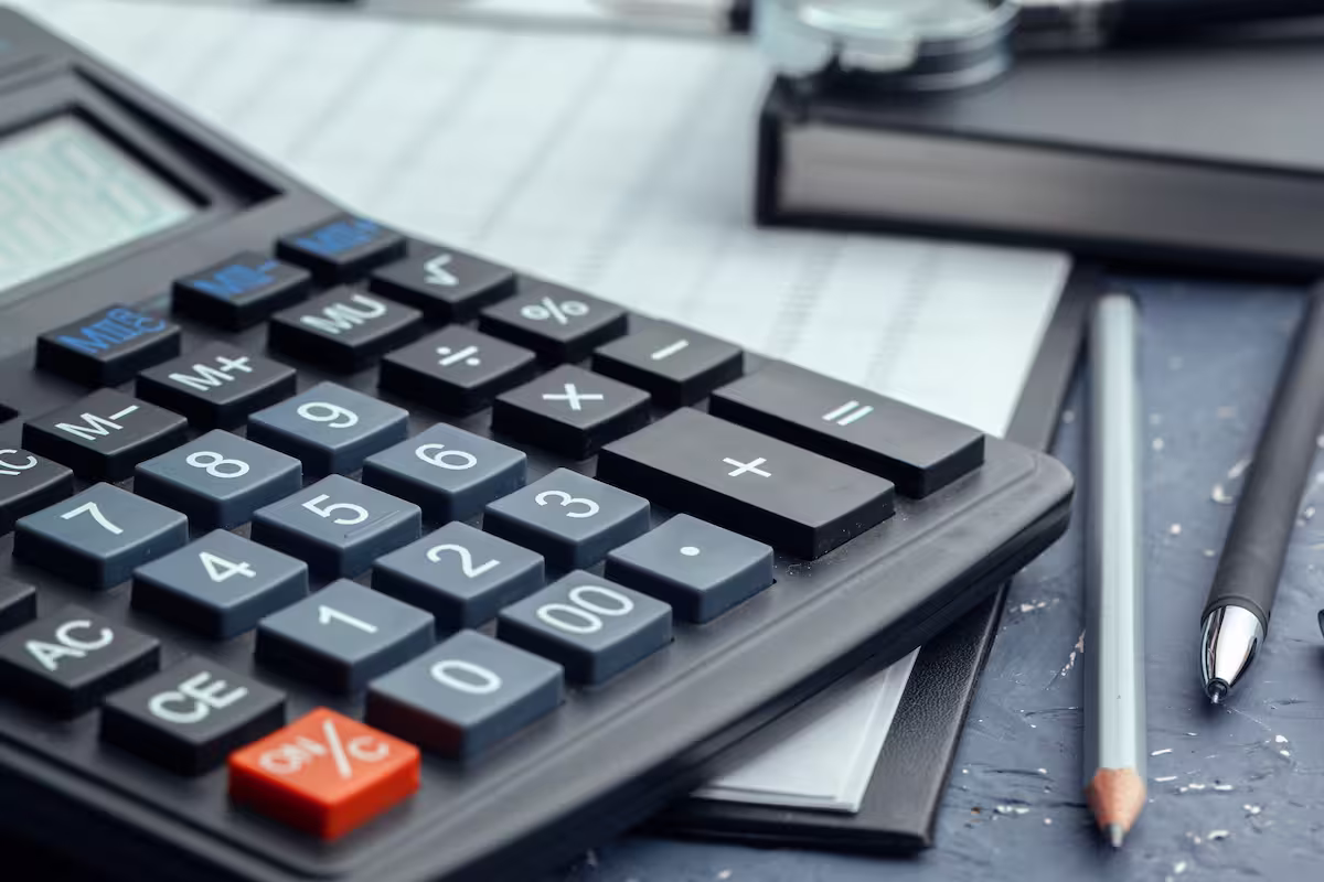 Brand Market Media calculating the campaign profit for a client.